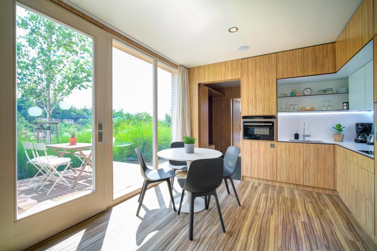 Nedomek By Homester Neslovice Exteriör bild